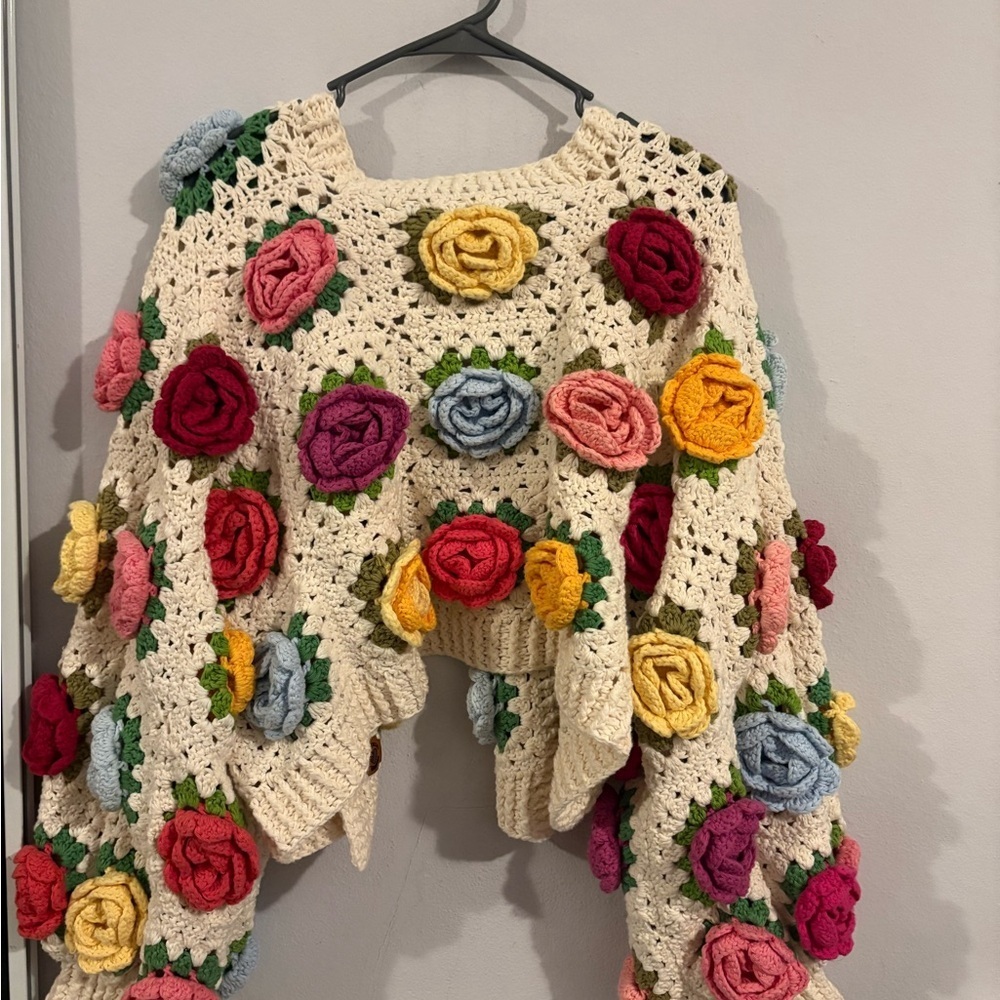 Floral Crochet Cardigan with Multicolor Roses Granny Square Floral Heavy Knit - Picture 2 of 4